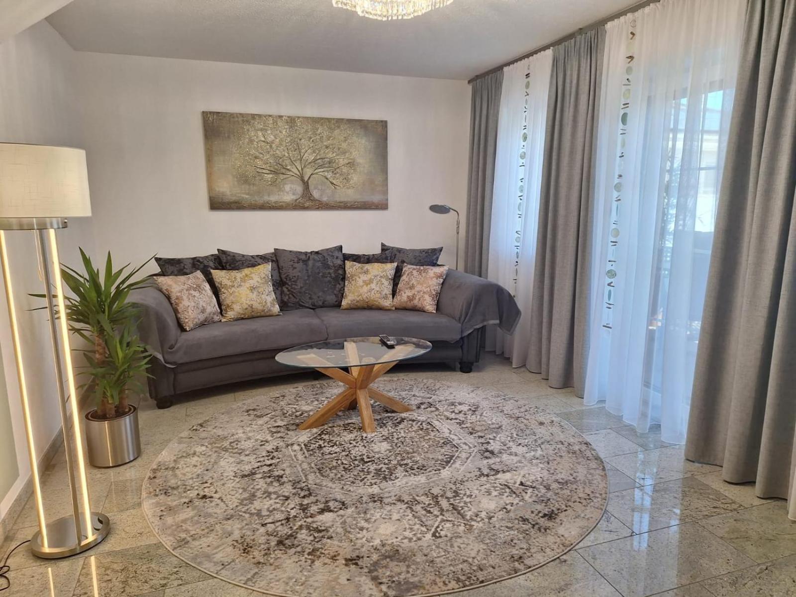 Modern & Gemuetlich Xl Appartement